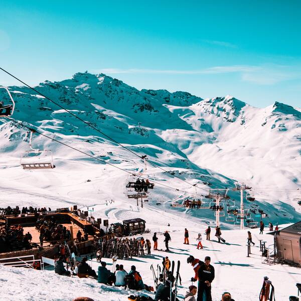 ​Things To Consider When Embarking On A Ski Holiday - The Experts View