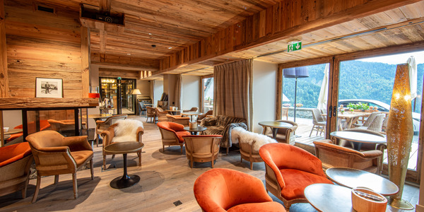 Hotel V de Vaujany bistro bar