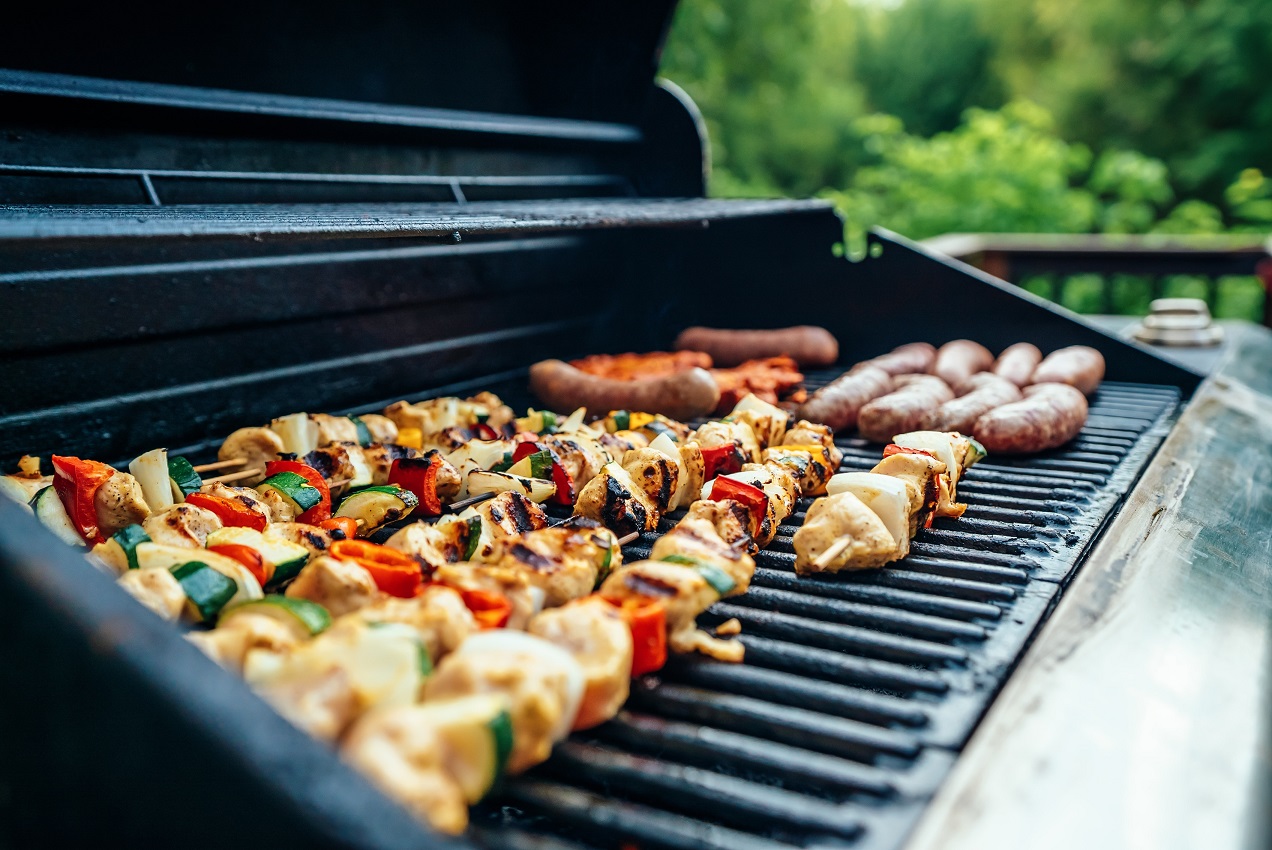 The Different Types Of Outdoor Grills - Peak Adventures Blog