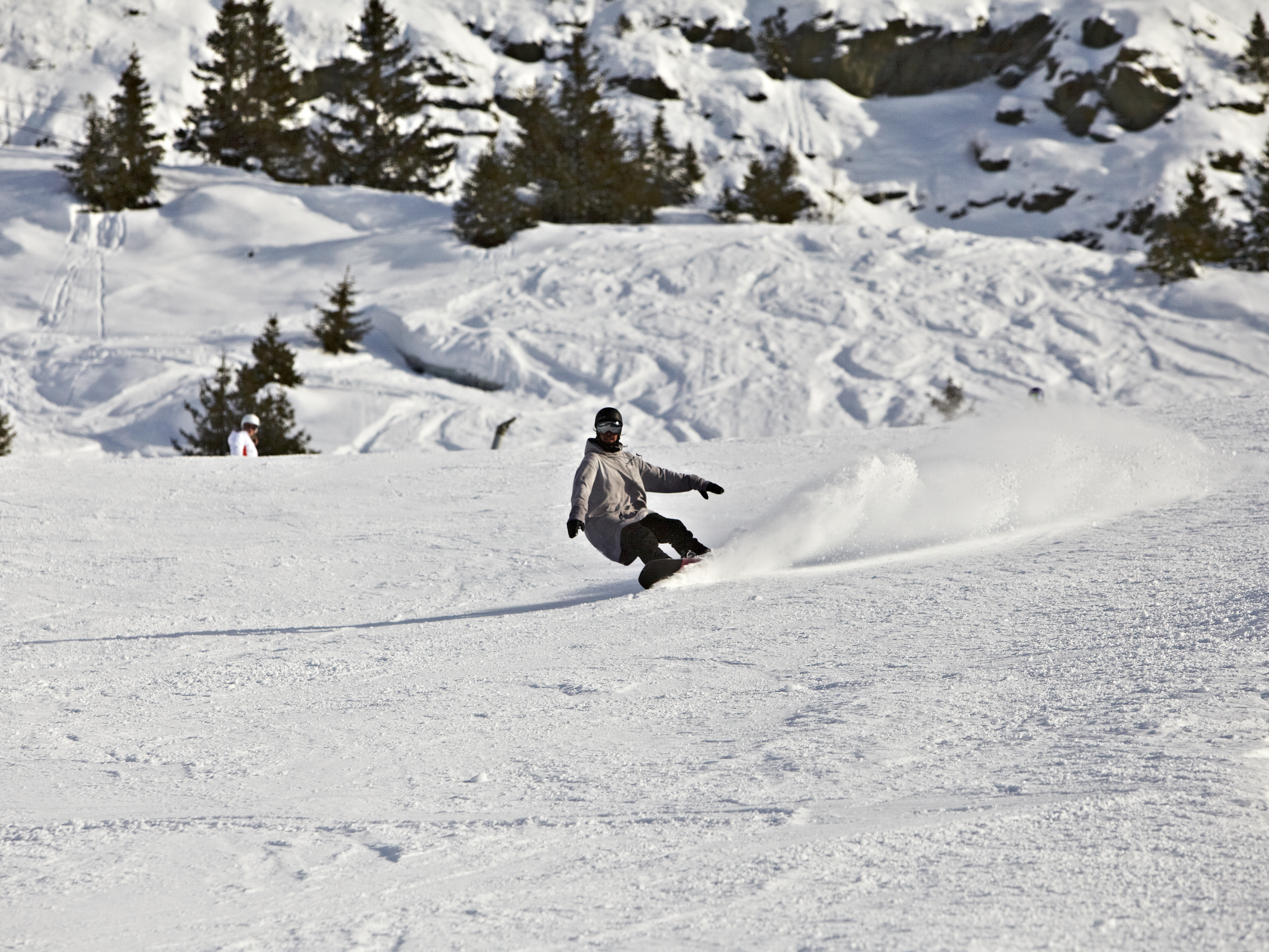 Open and quiet pistes
