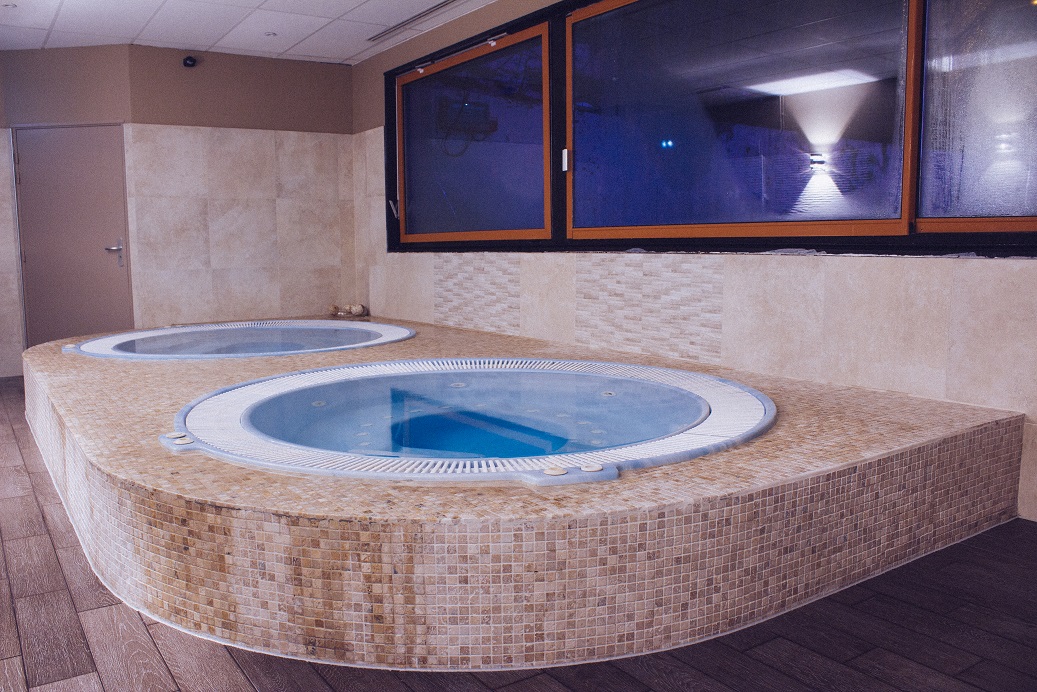 Jacuzzi