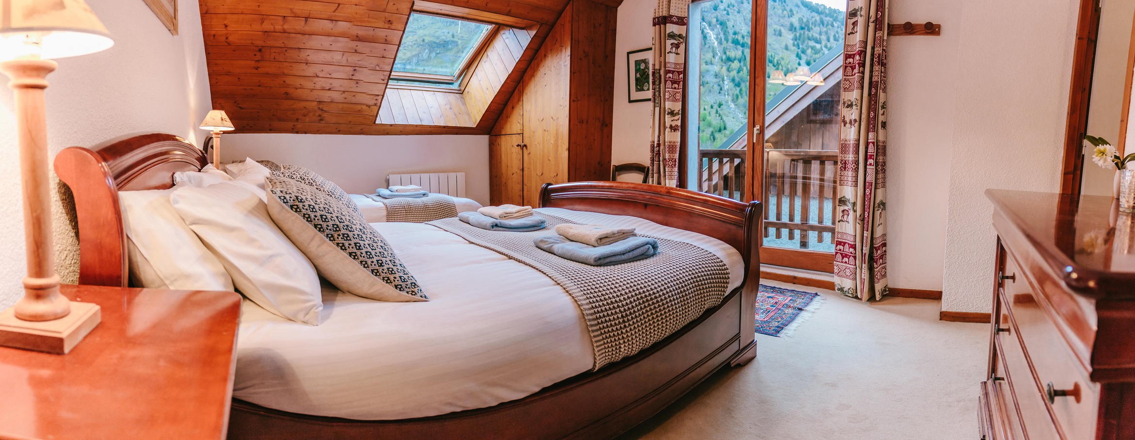 Lucette Bedroom 4  2 