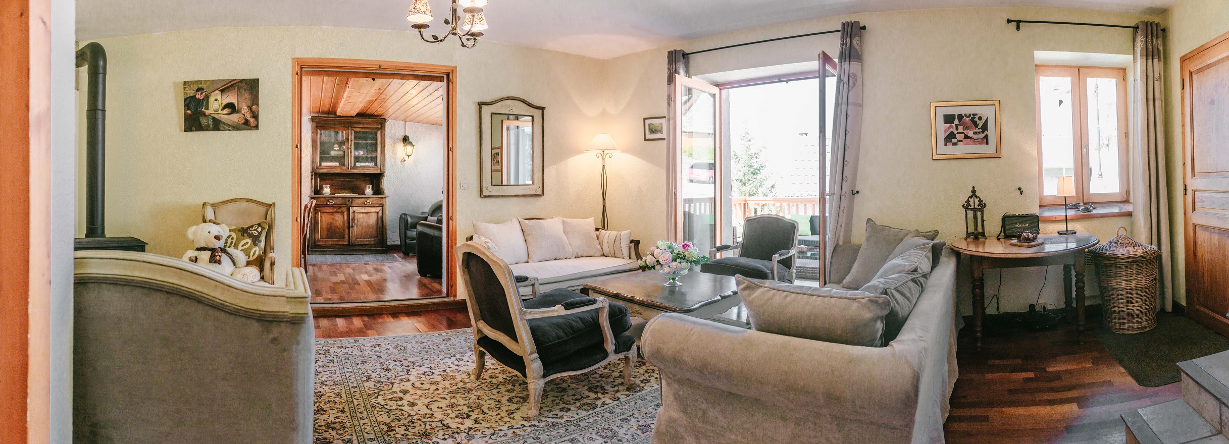 Lucette Lounge  11 