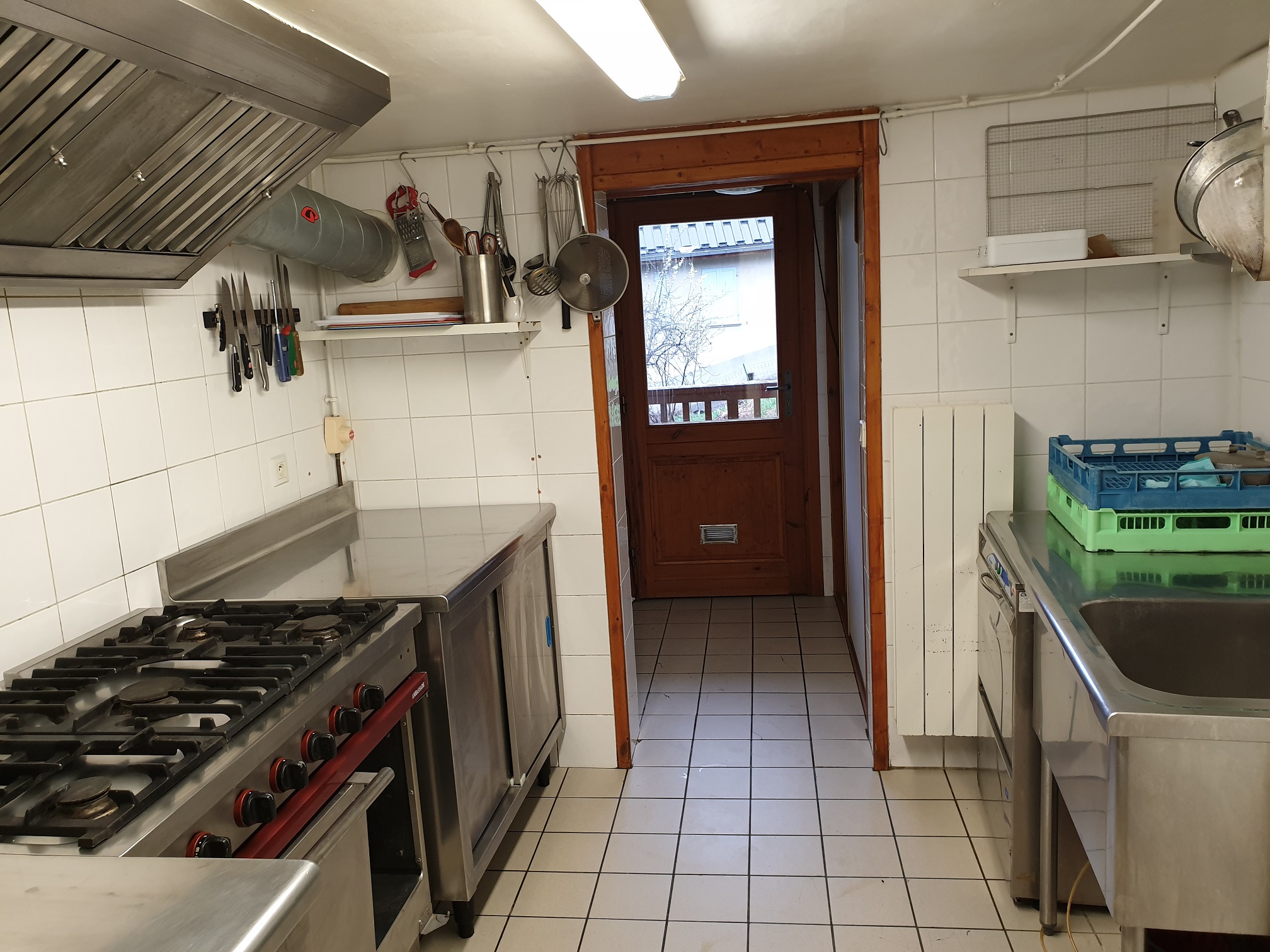 Lucette kitchen 2